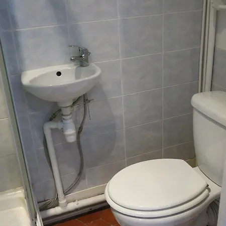 Apartment Sous Les Toits De *